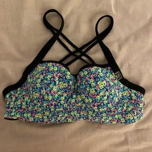 Victoria’s Secret Sports Bra